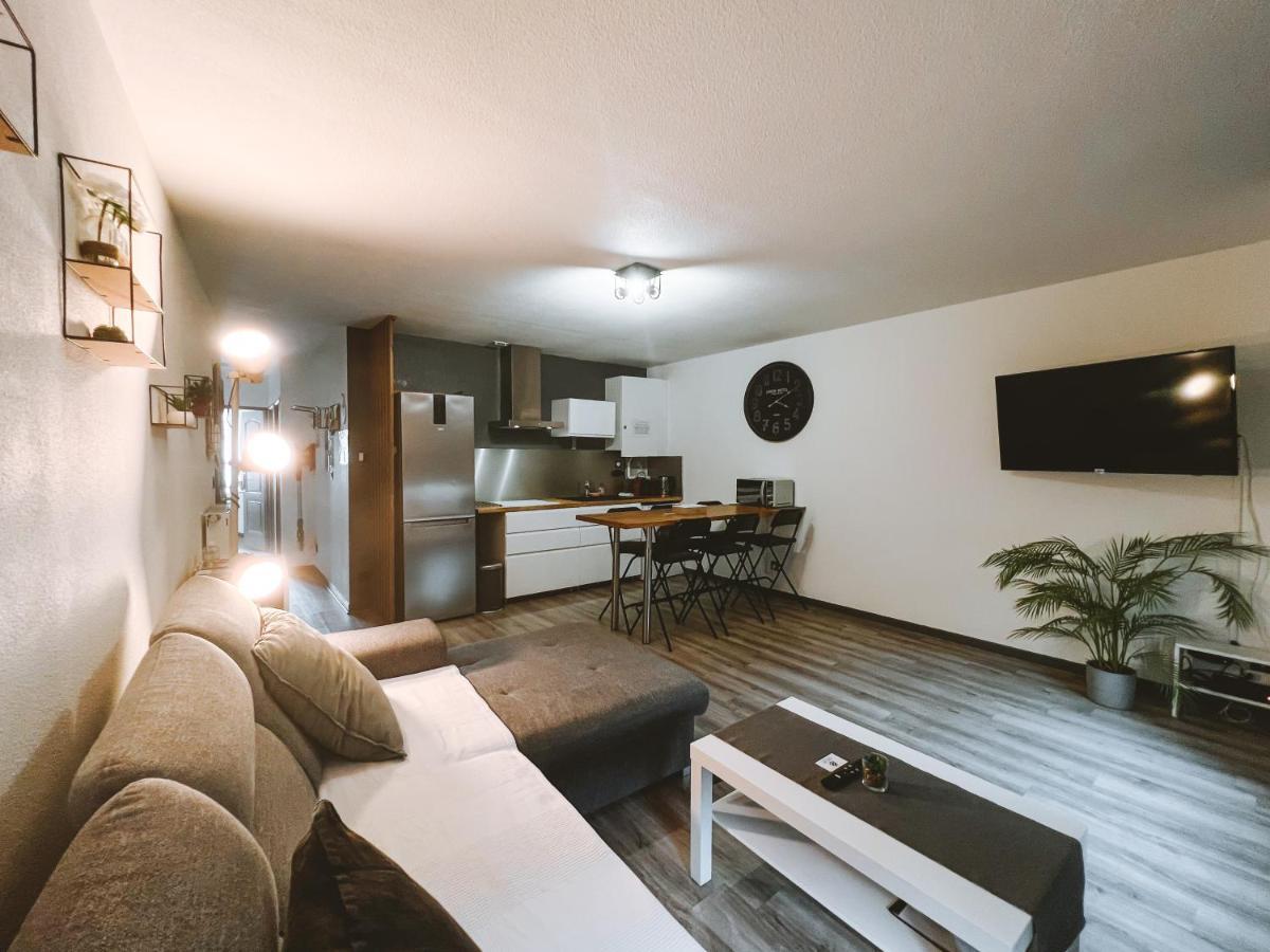 Le Dromardechois - Gite Meuble 6 Personnes Tournon Sur Rhone - Ecolodgite Exteriör bild