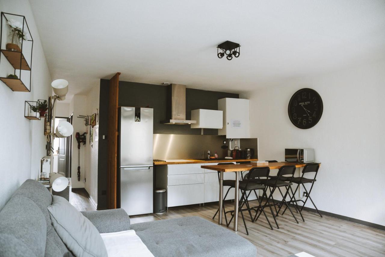 Le Dromardechois - Gite Meuble 6 Personnes Tournon Sur Rhone - Ecolodgite Exteriör bild