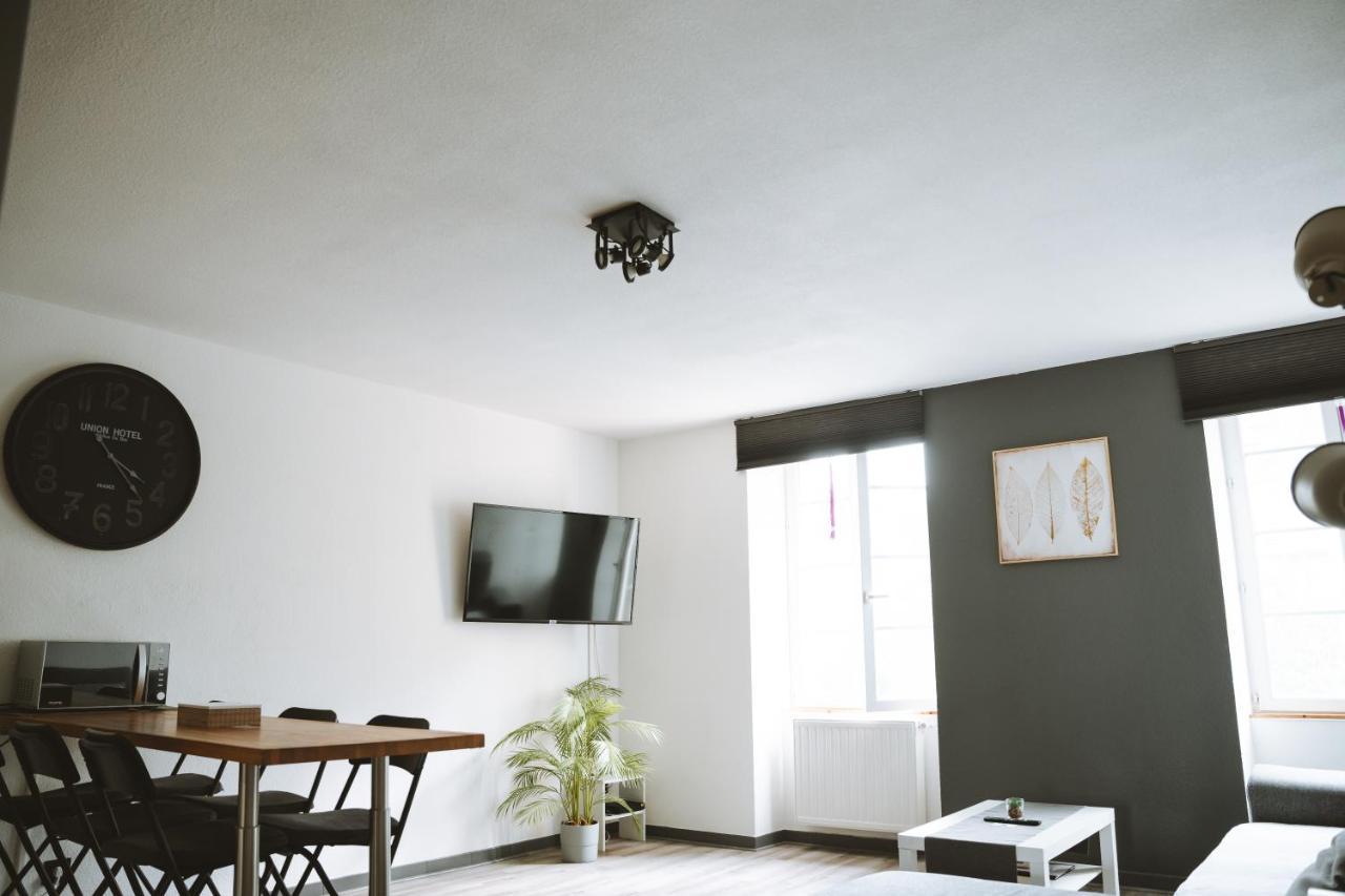 Le Dromardechois - Gite Meuble 6 Personnes Tournon Sur Rhone - Ecolodgite Exteriör bild